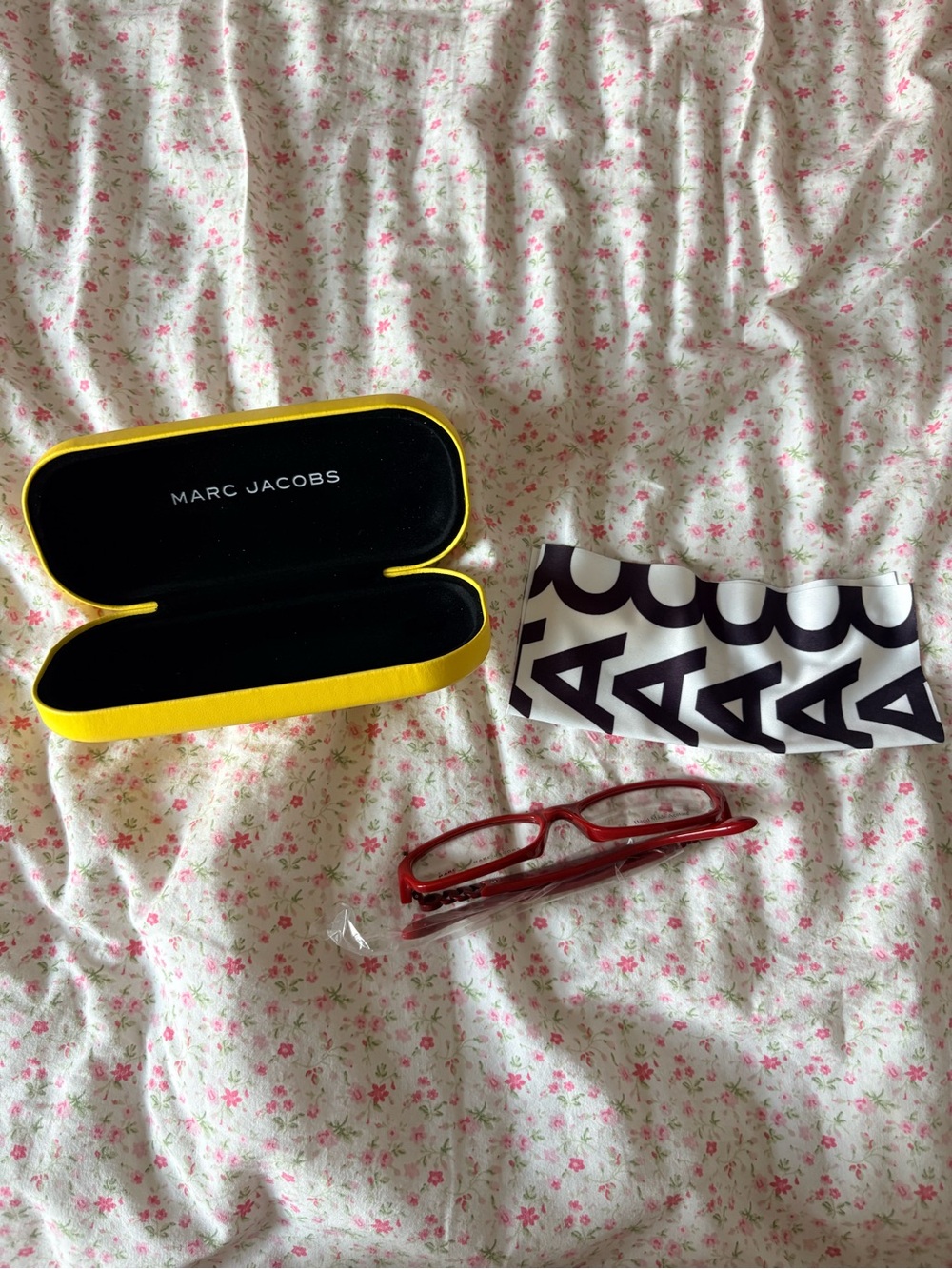 Marc Jacobs Yellow Eyeglass Case with Red Frames and Branded Cloth